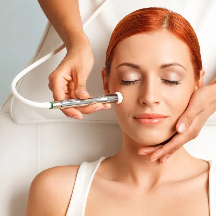 Certificate in Microdermabrasion training session at the Kira Exotica beauty academy in Indore